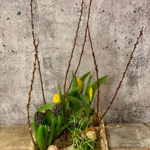 Jardin de Pâques en panier d'osier